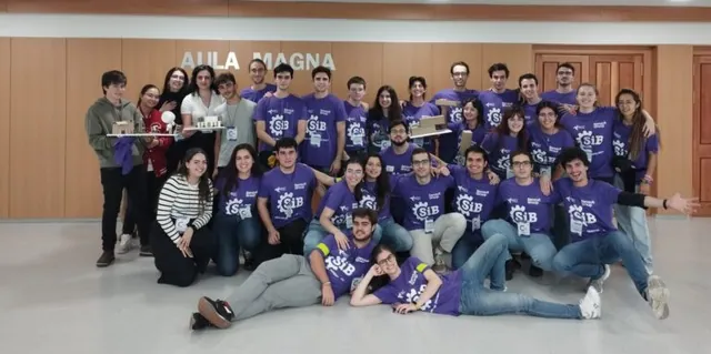 Participantes y organización de una edición anterior de SiB